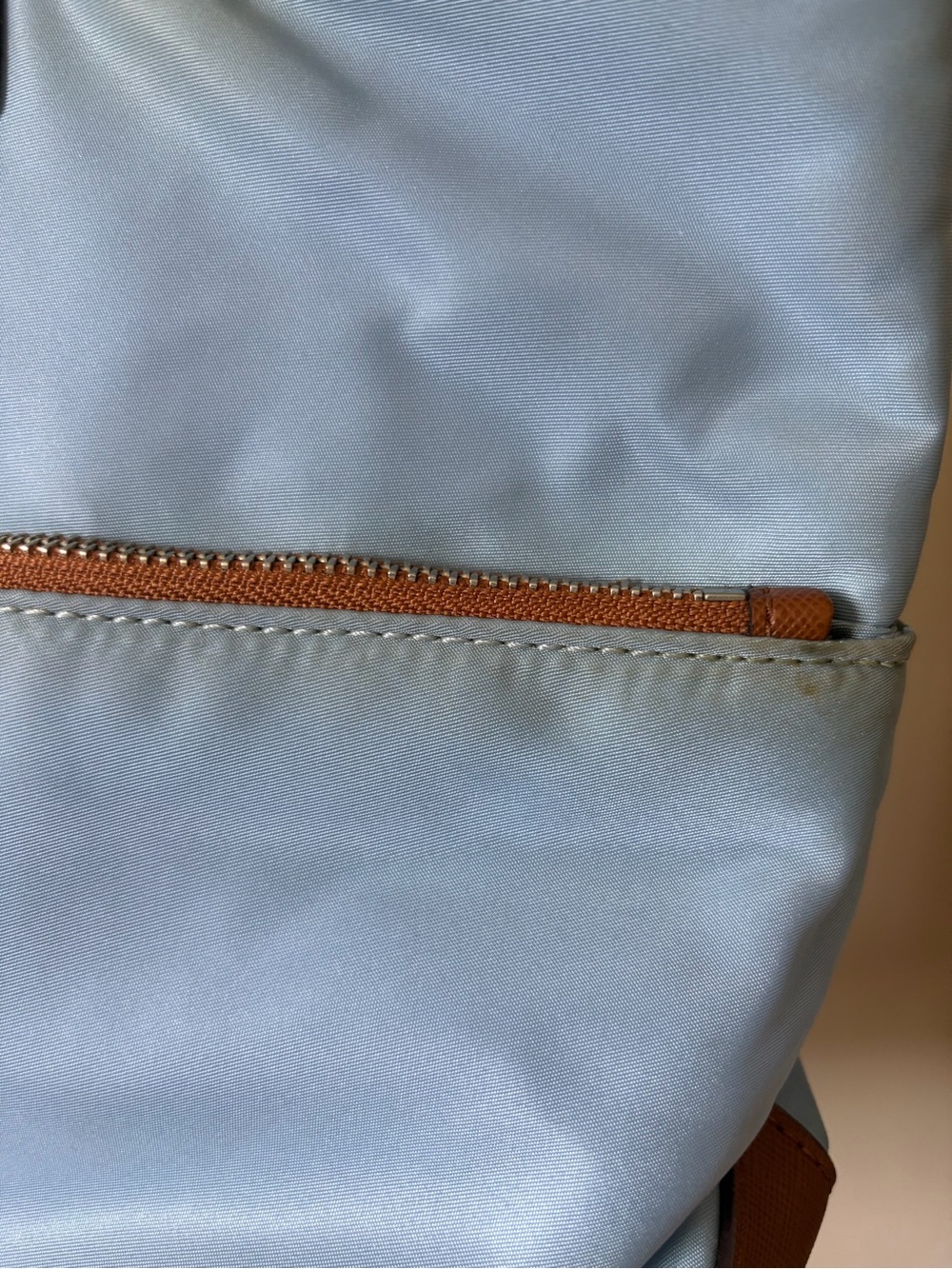 Michael Kors light blue nylon tote with brown leather trim - Picture 4 of 15